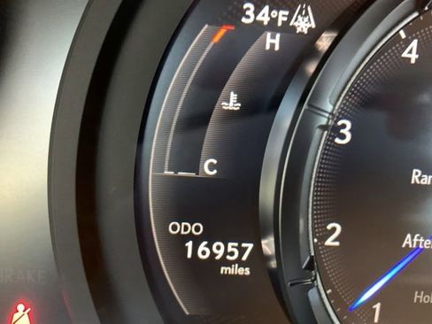 Used 2023 Lexus IS 350 F Sport image 16