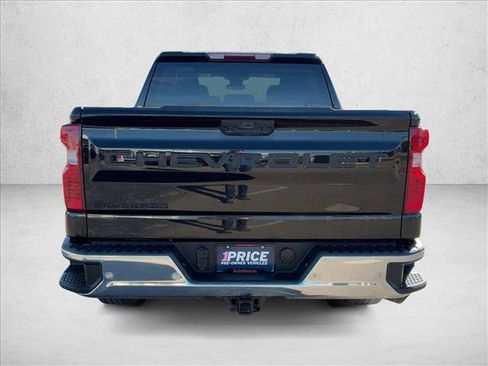 Used 2022 Chevrolet Silverado 1500 W/T w/ WT Value Package image 7