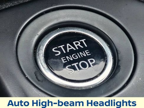 Used 2024 Nissan Sentra S FWD image 29
