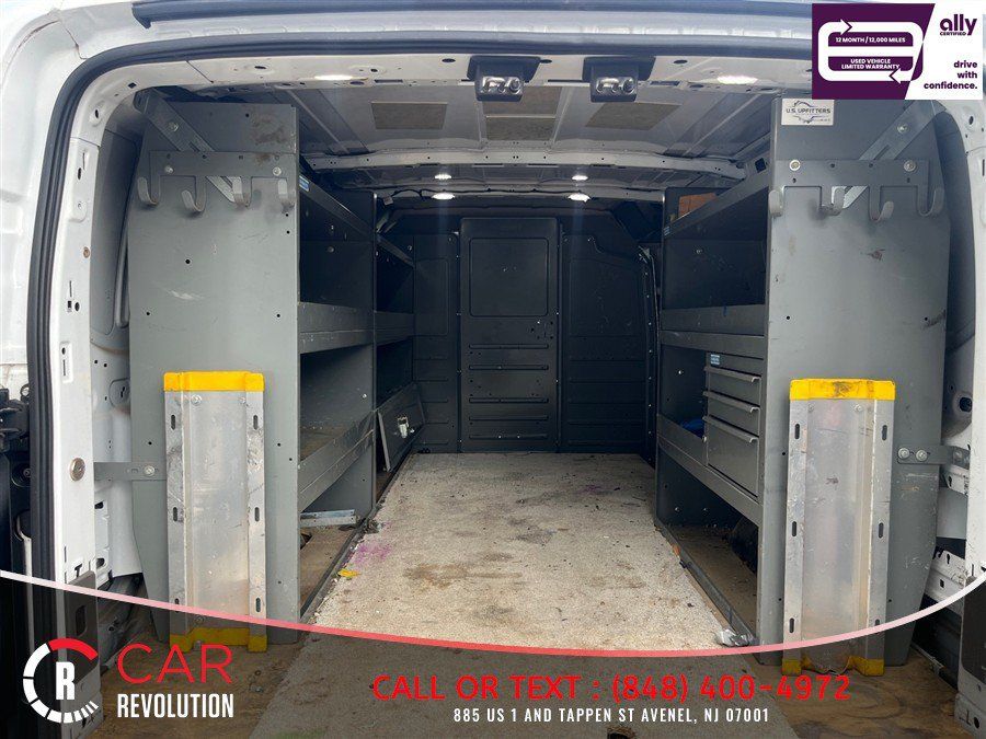Used 2022 Ford Transit 250 Low Roof AWD image 10