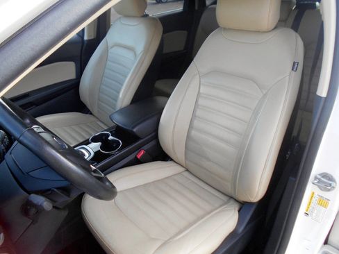 Used 2015 Ford Edge SEL w/ Equipment Group 201A image 10