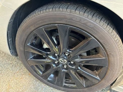 Used 2025 MAZDA MAZDA3 s image 11