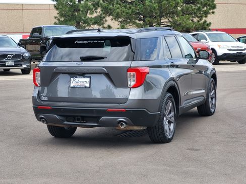 Used 2023 Ford Explorer XLT w/ Equipment Group 202A AWD/4WD image 2