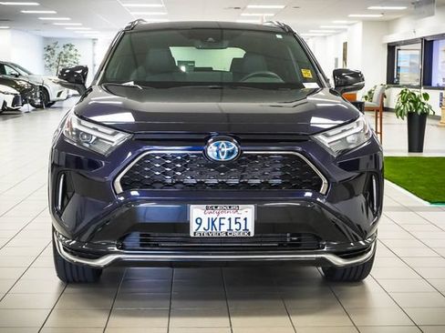 Used 2023 Toyota RAV4 XSE AWD/4WD image 4