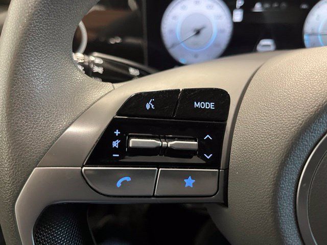 Used 2024 Hyundai Elantra SEL FWD image 22