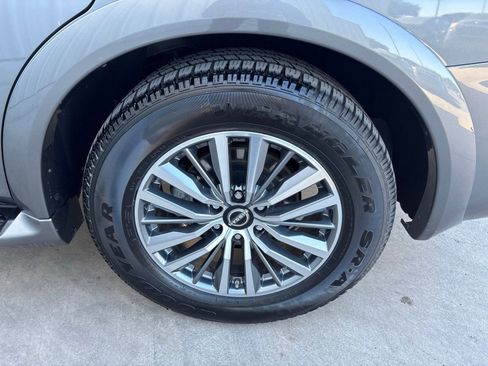 Used 2023 Nissan Armada SL image 11