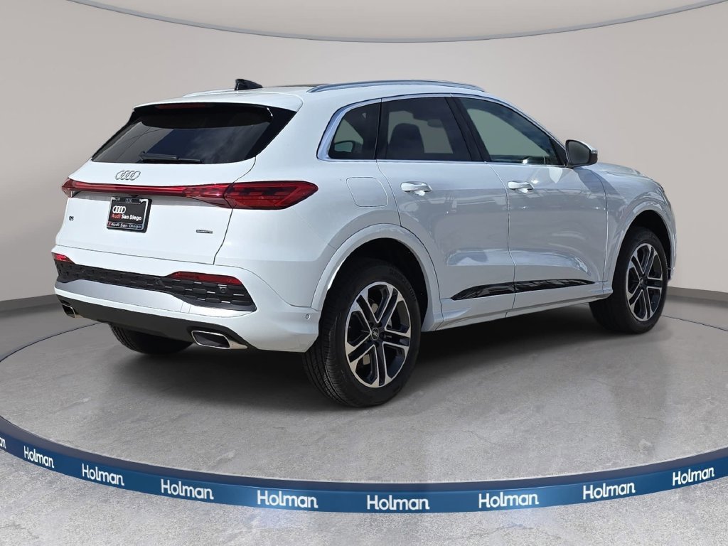 Used 2026 Audi Q5 Premium AWD/4WD image 5