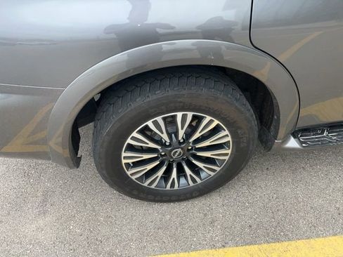 Used 2021 Nissan Armada SL w/ Midnight Edition Package image 6