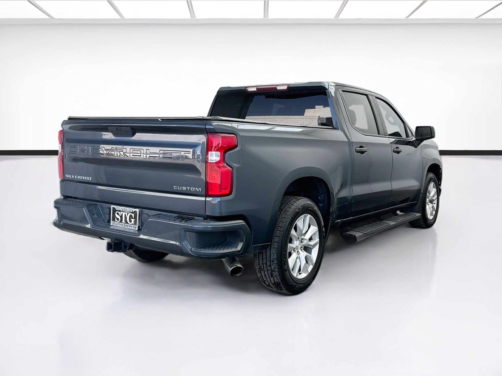 Used 2021 Chevrolet Silverado 1500 Custom RWD image 4