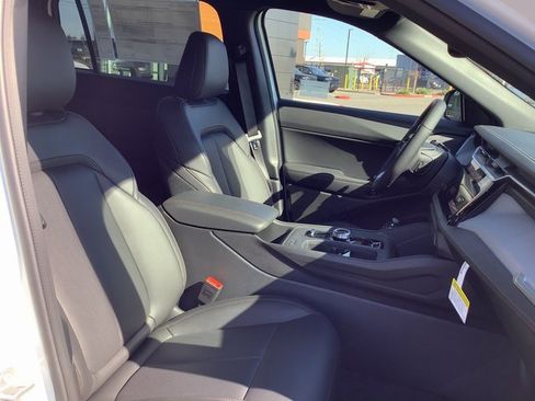 New 2026 Jeep Cherokee Limited image 39