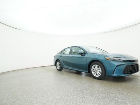 New 2026 Toyota Camry LE image 29