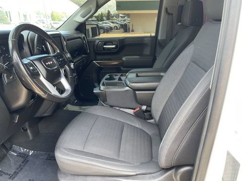 Used 2019 GMC Sierra 1500 SLE w/ SLE Value Package AWD/4WD image 11