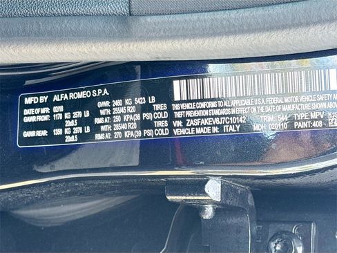 Used 2018 Alfa Romeo Stelvio Quadrifoglio w/ Driver Assist Dynamic Package image 33