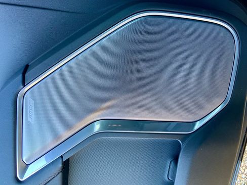 Used 2024 Chevrolet Silverado 1500 High Country w/ Technology Package image 58