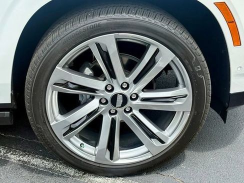 Certified 2025 Cadillac Escalade Sport Platinum AWD/4WD image 29