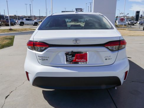 New 2026 Toyota Corolla XLE image 7