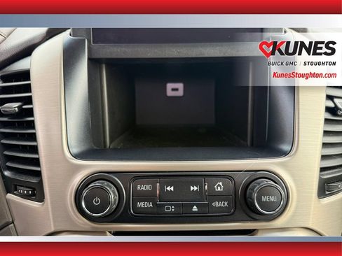 Used 2017 GMC Yukon XL Denali w/ Open Road Package AWD/4WD image 26