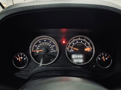 Used 2017 Jeep Compass High Altitude image 38