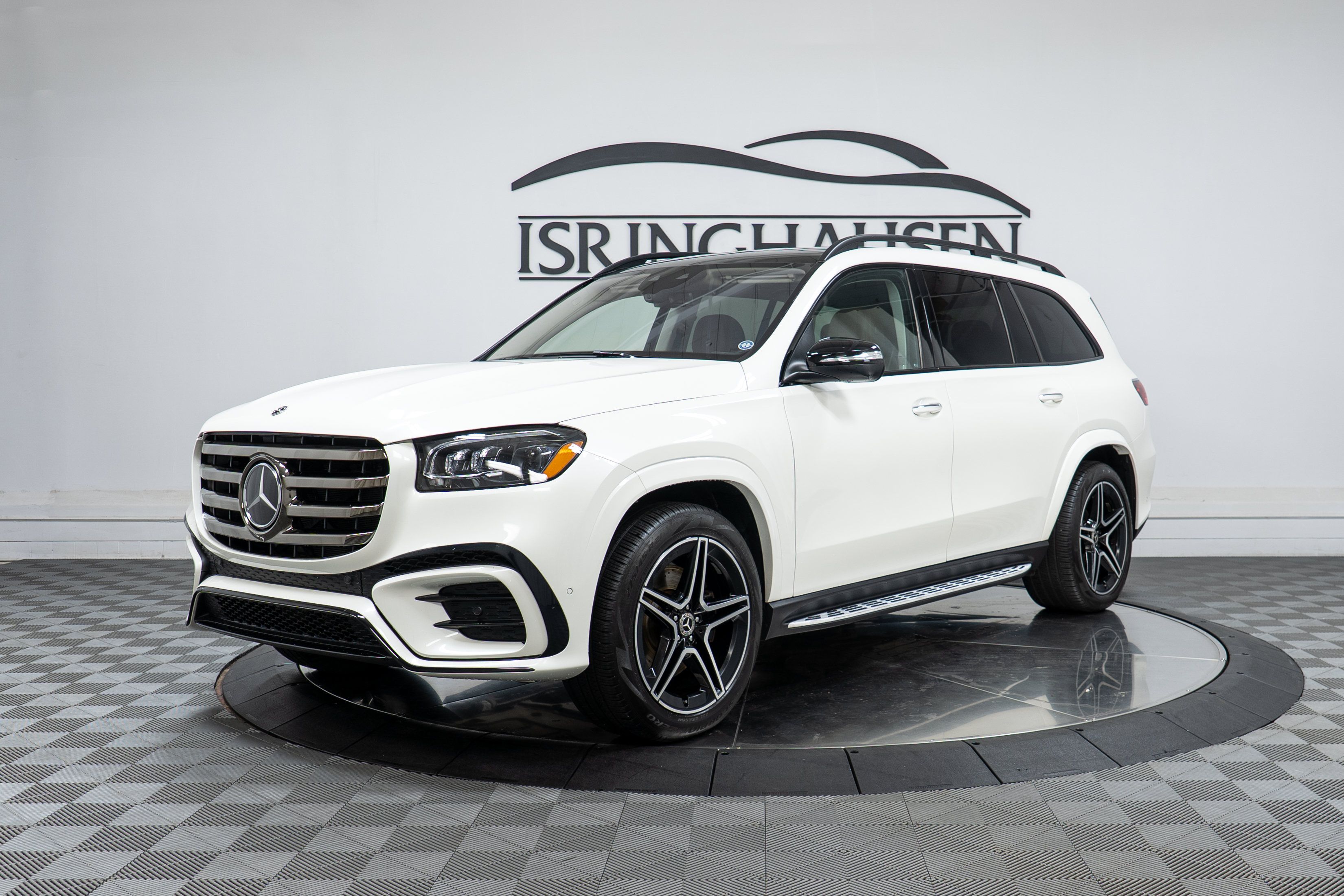 Used 2024 Mercedes-Benz GLS 450 4MATIC image 1
