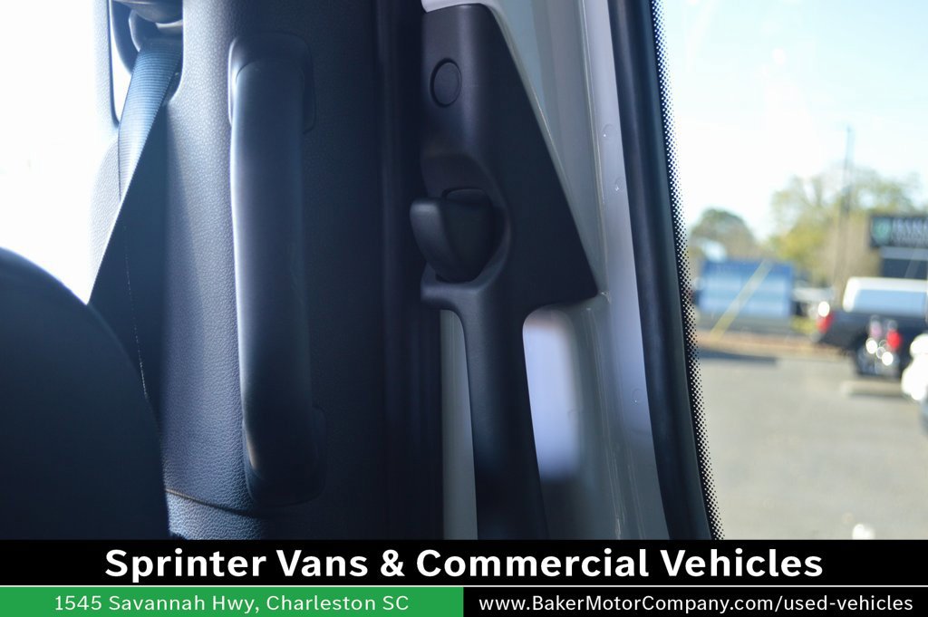 Used 2025 Mercedes-Benz Sprinter 2500 image 37
