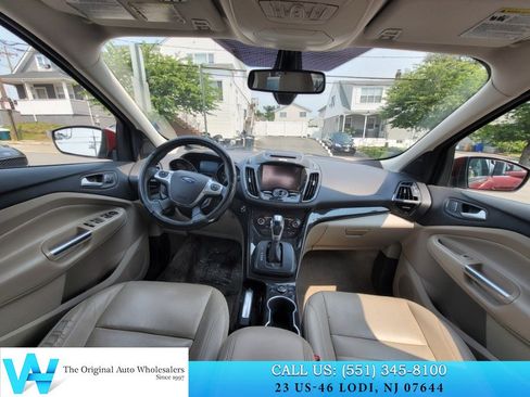 Used 2014 Ford Escape Titanium AWD/4WD image 9