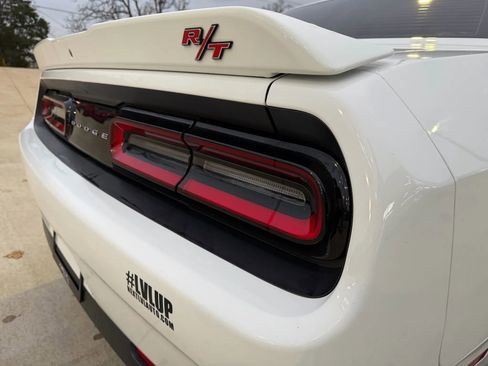 Used 2019 Dodge Challenger R/T w/ Plus Package image 51