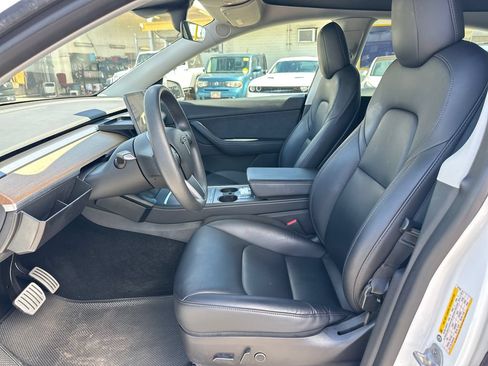 Used 2021 Tesla Model Y Performance AWD/4WD image 12