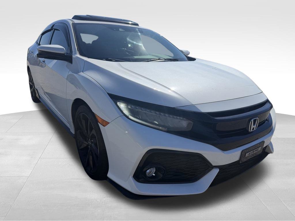Used 2017 Honda Civic Sport Touring image 4