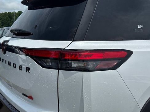 New 2026 Nissan Pathfinder Rock Creek AWD/4WD image 12