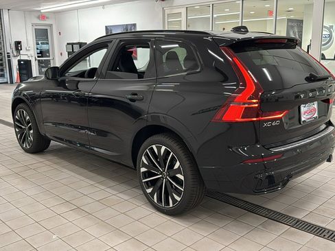 New 2026 Volvo XC60 B5 Ultra w/ Protection Package Premier AWD/4WD image 7