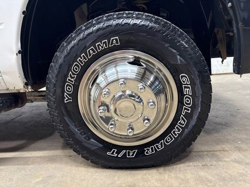 Used 2018 RAM 3500 Tradesman image 39