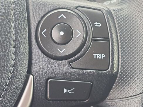 Used 2018 Toyota RAV4 LE w/ All Weather Liner Package image 21