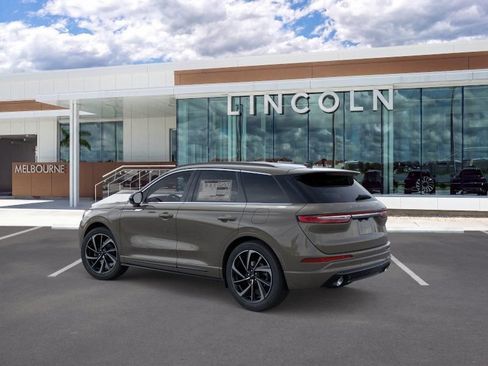 New 2025 Lincoln Corsair Grand Touring w/ Equipment Group 301A AWD/4WD image 4