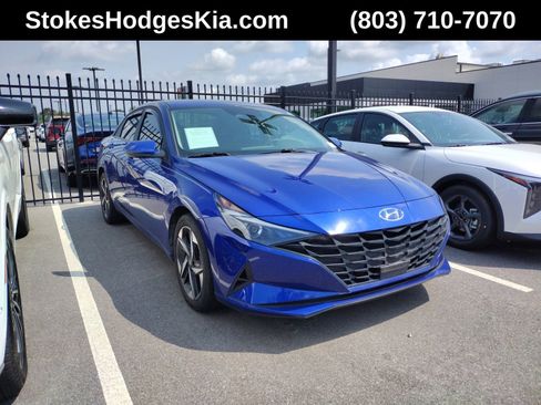Used 2023 Hyundai Elantra SEL w/ Convenience Package FWD image 1