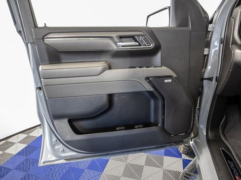 Used 2024 Chevrolet Silverado 1500 ZR2 w/ Technology Package image 11