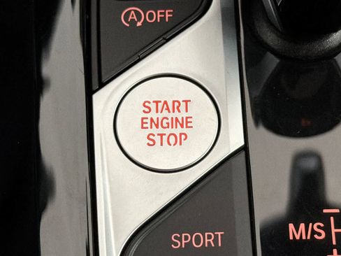 Used 2024 BMW X3 xDrive30i w/ Premium Package image 23