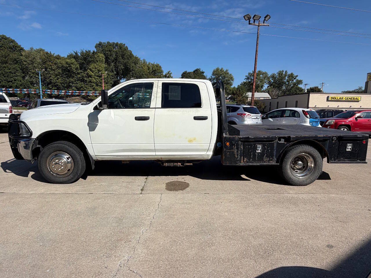 Used 2013 RAM 3500 Tradesman w/ Chrome Appearance Group AWD/4WD image 4