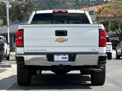 Used 2015 Chevrolet Silverado 1500 LTZ w/ Driver Alert Package RWD image 4