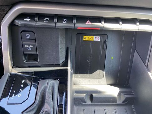 Used 2024 Toyota Tundra Limited RWD image 27