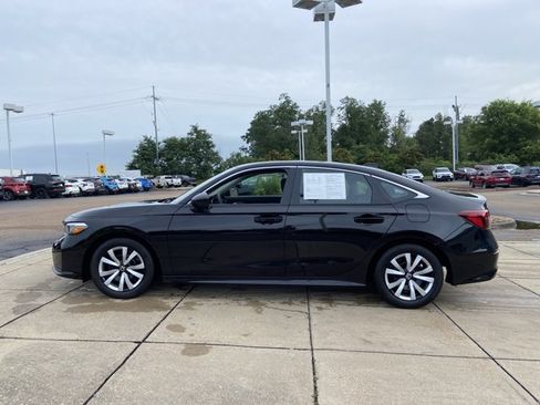 Used 2025 Honda Civic LX image 7
