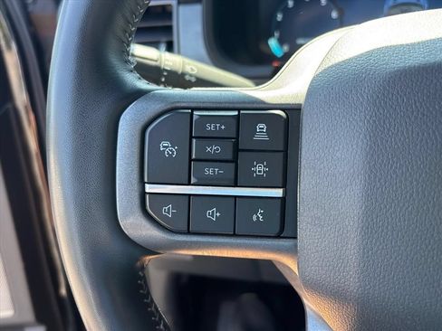 Used 2024 Ford F150 Lariat AWD/4WD image 31