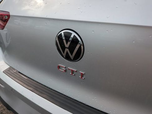 Used 2022 Volkswagen GTI S FWD image 9