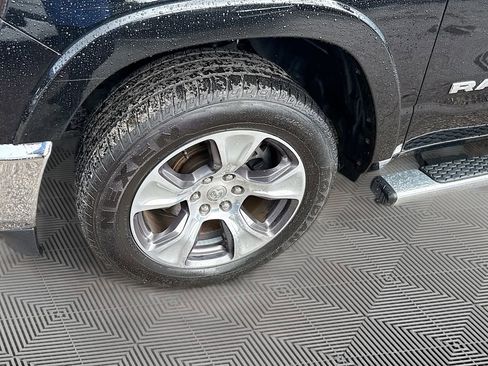 Used 2022 RAM 1500 Laramie AWD/4WD image 31