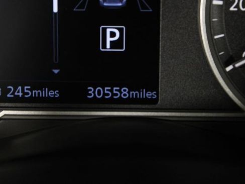 Certified 2025 Nissan Versa SV FWD image 27