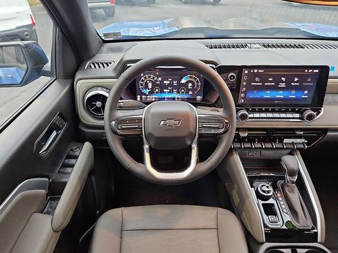Used 2026 Chevrolet Colorado ZR2 AWD/4WD image 11