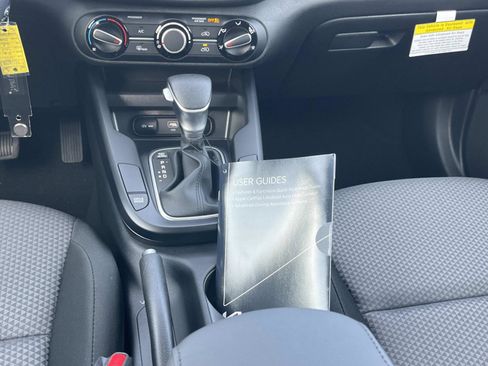 New 2025 Kia Soul LX image 16