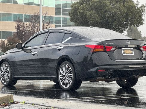 Used 2023 Nissan Altima 2.5 SL image 6