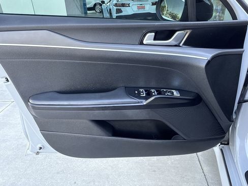 Used 2022 Kia K5 GT-Line image 20
