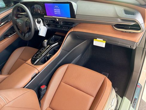 New 2026 Toyota Crown Signia AWD/4WD image 17