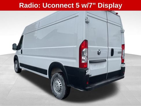 Used 2025 RAM ProMaster 2500 w/ Convenience Group image 3